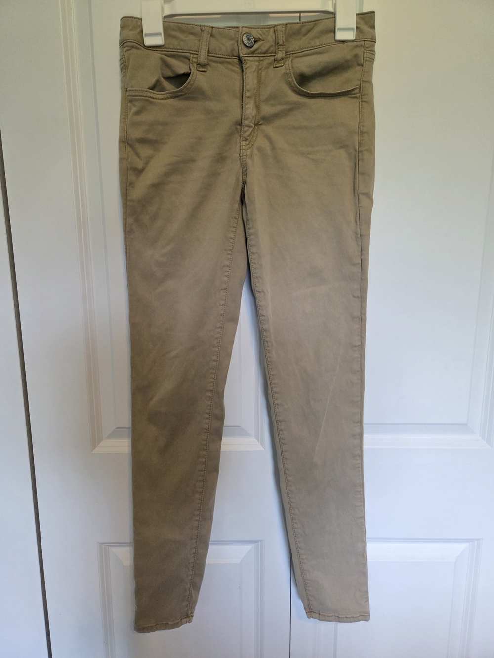 American Eagle Outfitters Tan Skinny Jeans